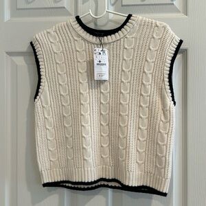 STRADIAVARIUS: Sweater Vest NEW WITH TAGS